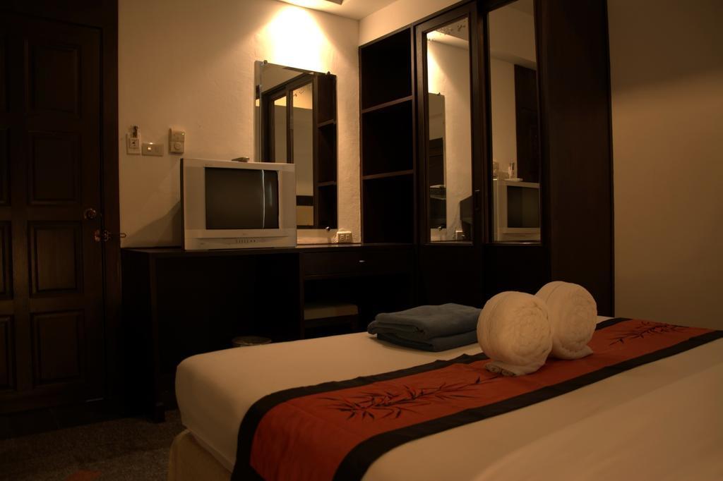 Washington Residence Phuket Chambre photo